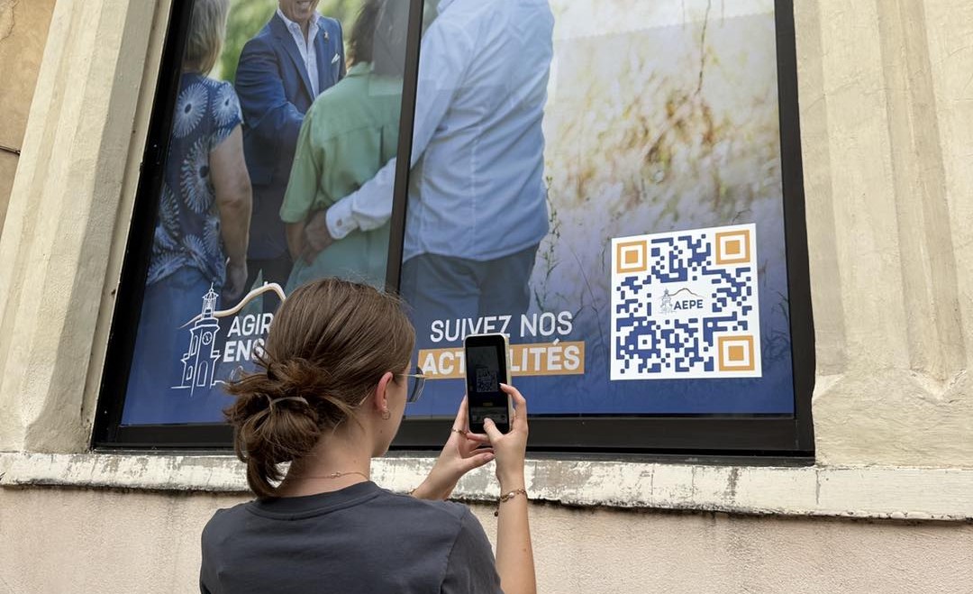 𝐍𝐨𝐭𝐫𝐞 𝐥𝐨𝐜𝐚𝐥 𝐬𝐞 𝐩𝐚𝐫𝐞 𝐝𝐞 𝐬𝐞𝐬 𝐩𝐥𝐮𝐬 𝐛𝐞𝐚𝐮𝐱 𝐚𝐭𝐨𝐮𝐫𝐬 !