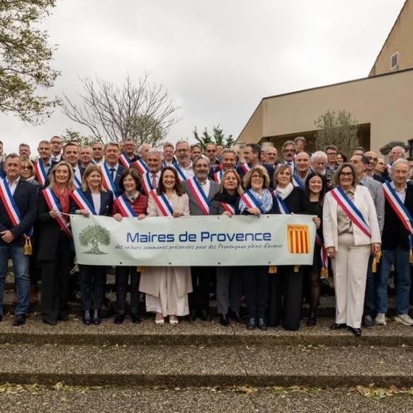 𝐌𝐚𝐢𝐫𝐞𝐬 𝐝𝐞 𝐏𝐫𝐨𝐯𝐞𝐧𝐜𝐞